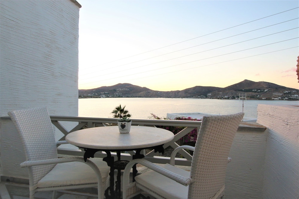 Double Room, Sea View - Photo 4
