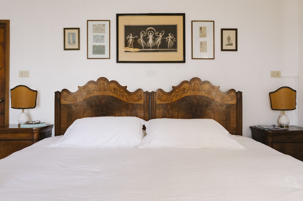 Suite, 1 Double Bed, City View photo 2