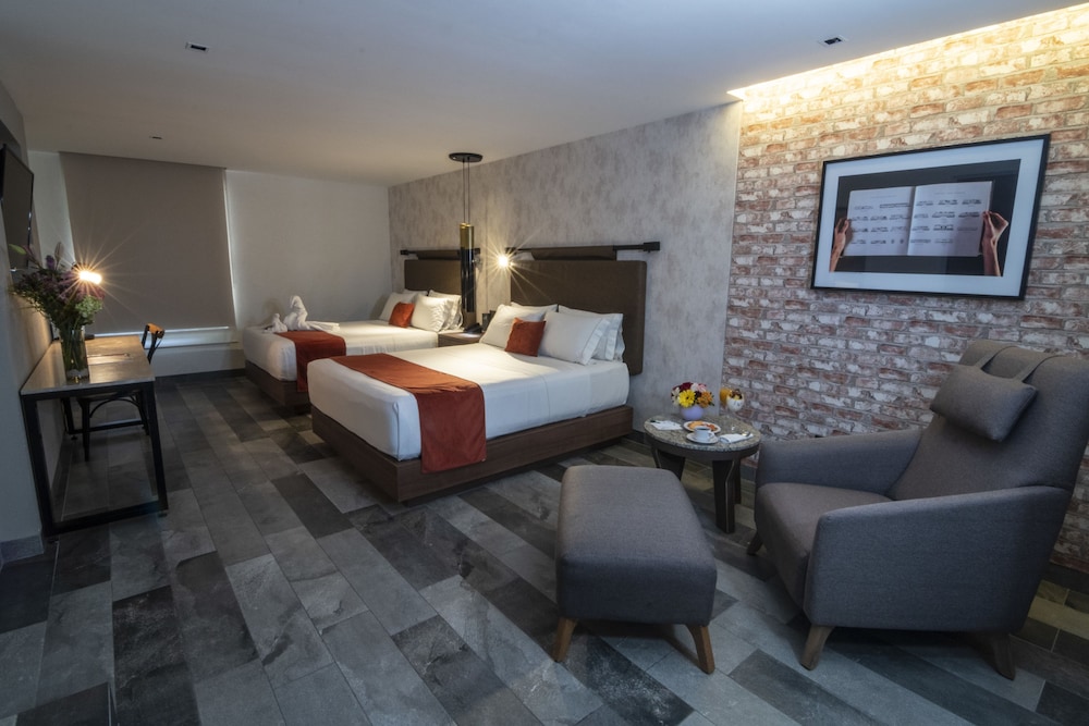 Superior Room, 2 Queen Beds photo 1