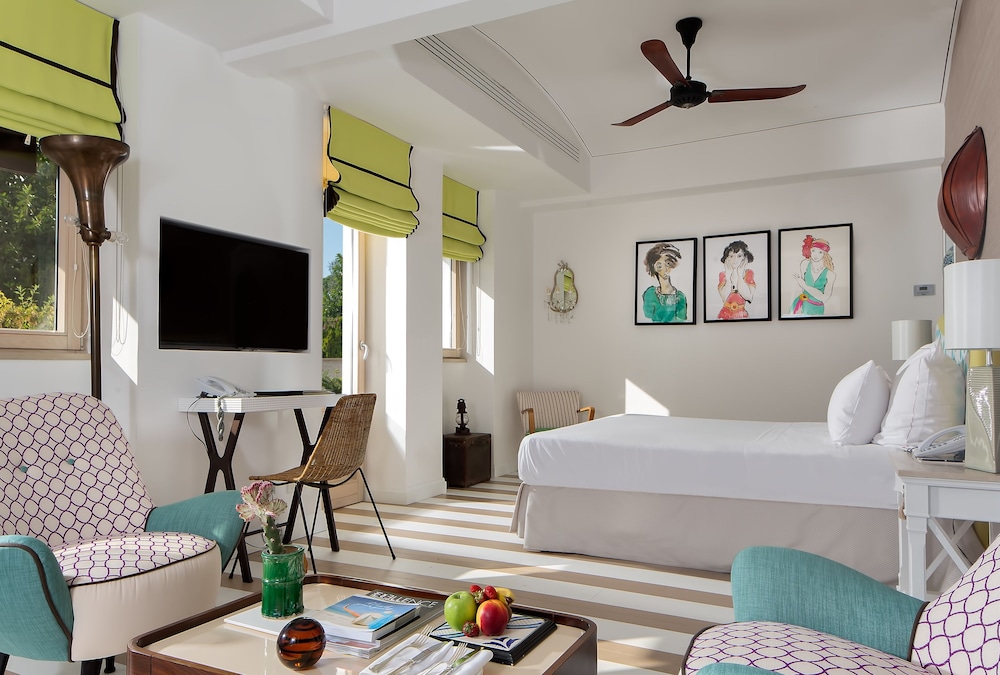 Junior Suite, Balcony (Courtyard view) - Photo 8