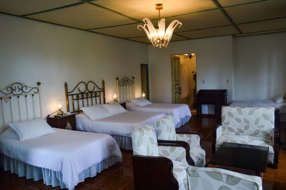 Standard Quadruple Room photo 1