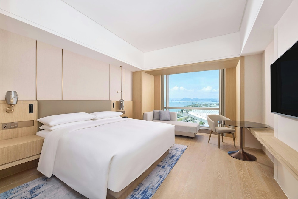 Room, 1 King Bed, Sea View