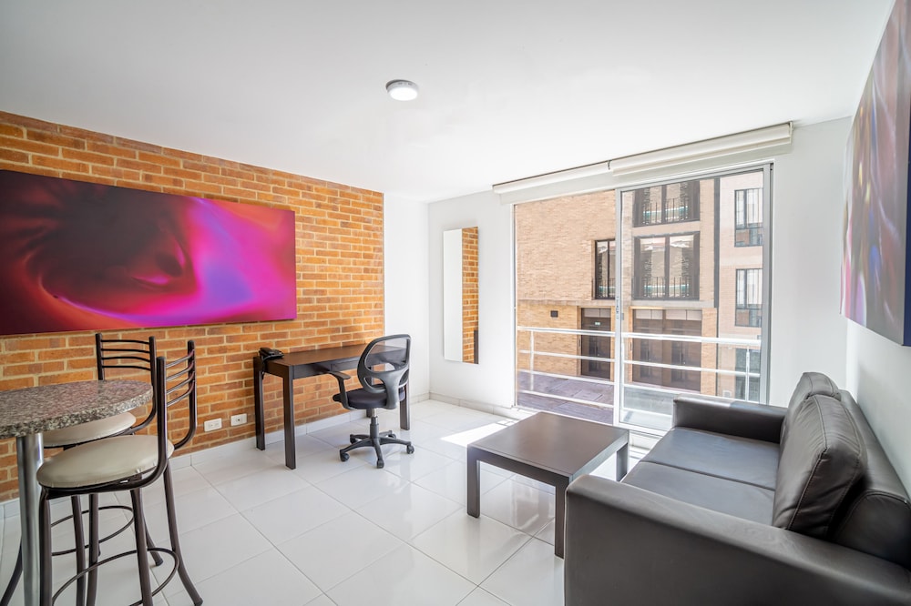 Premium Studio Suite — the supplier's photographs — photo 4
