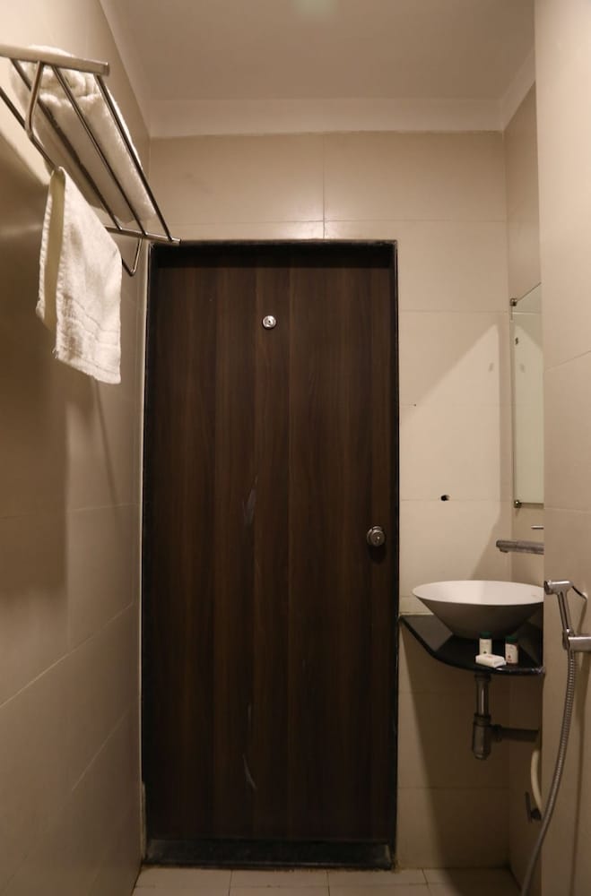 Double Or Twin Room photo 3