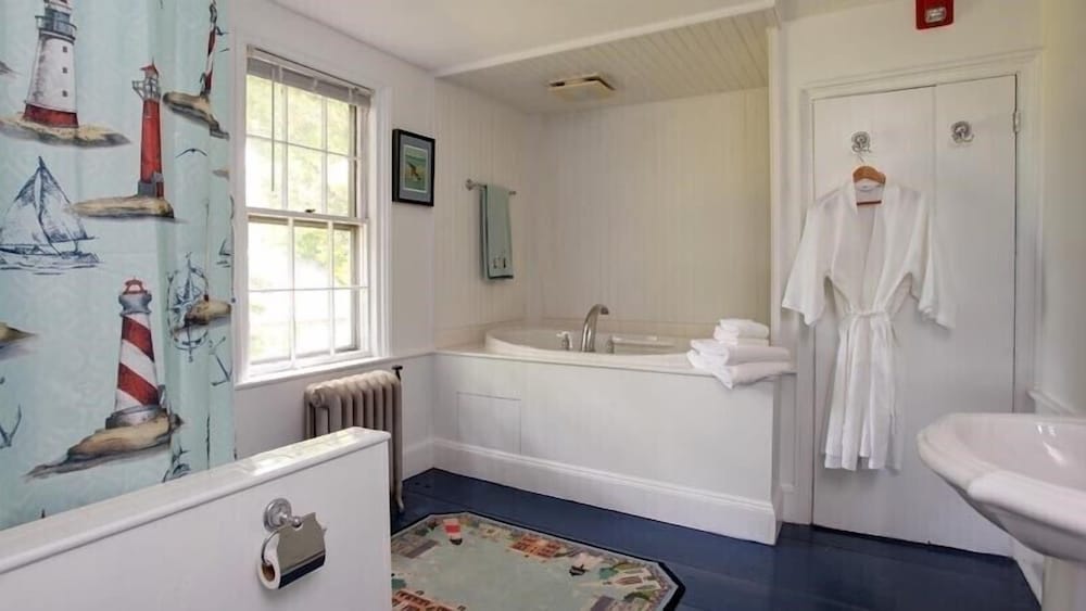 Comfort Room, 1 Bedroom, Non Smoking (Lighthouse) photo 2