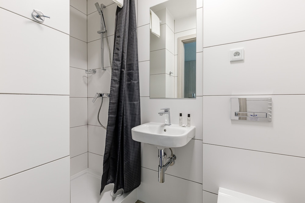 Family Apartment - Photo 4