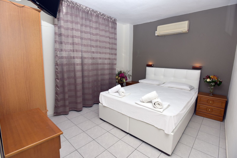 Family Room, 2 Bedrooms, Sea View photo 2