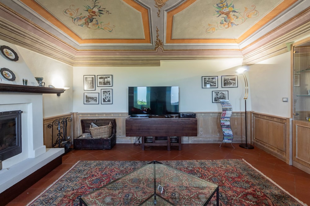 Antico Casale Vignale Stunning View and Pool, Billede 40