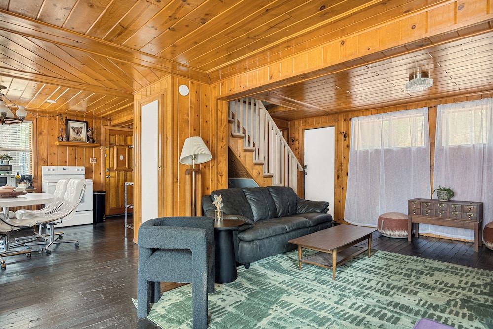 Cabin, Multiple Beds, Patio, Mountain View (Pineland Getaway) photo 1