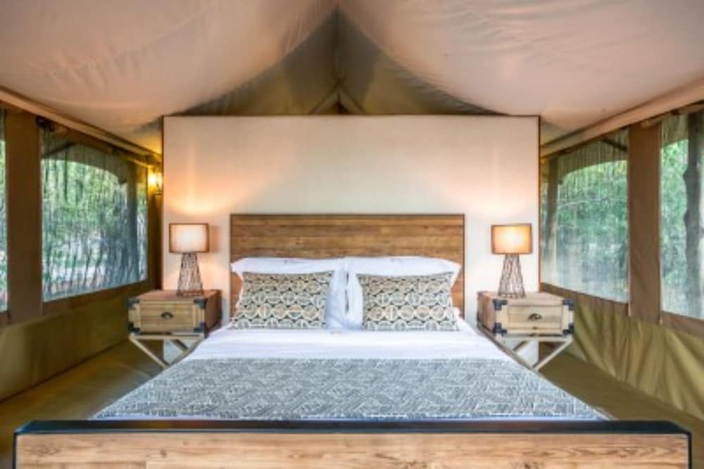 Luxury Tent photo 1