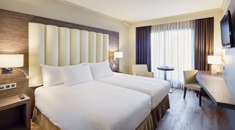 Standard Room - Photo 1