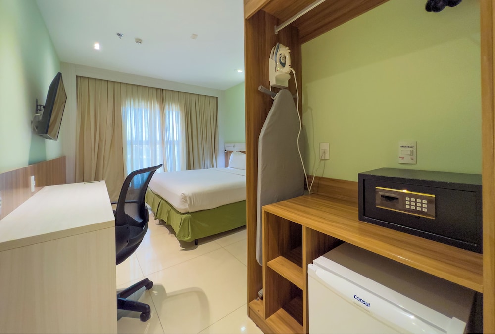 Standard Twin Room photo 2
