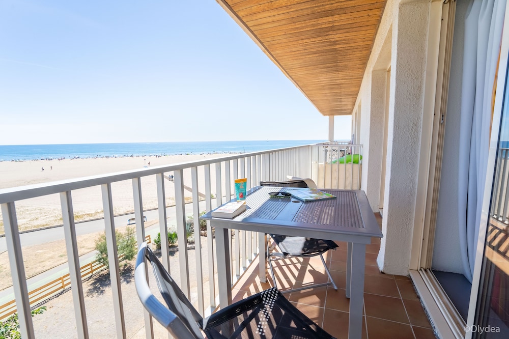 Studio Double, sea view