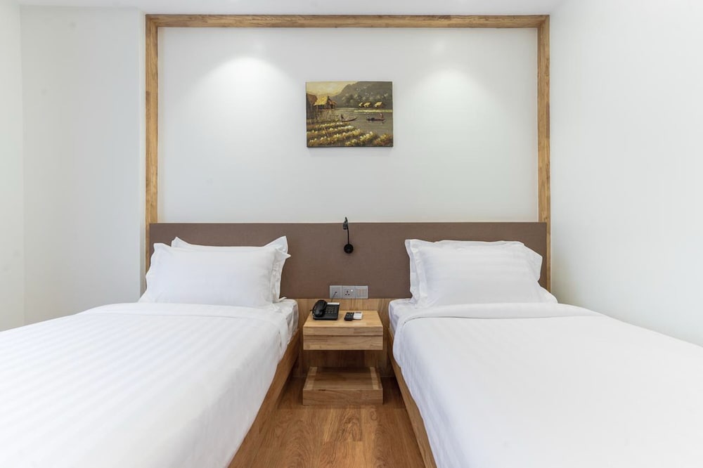 Superior Twin Room, 2 Twin Beds photo 2