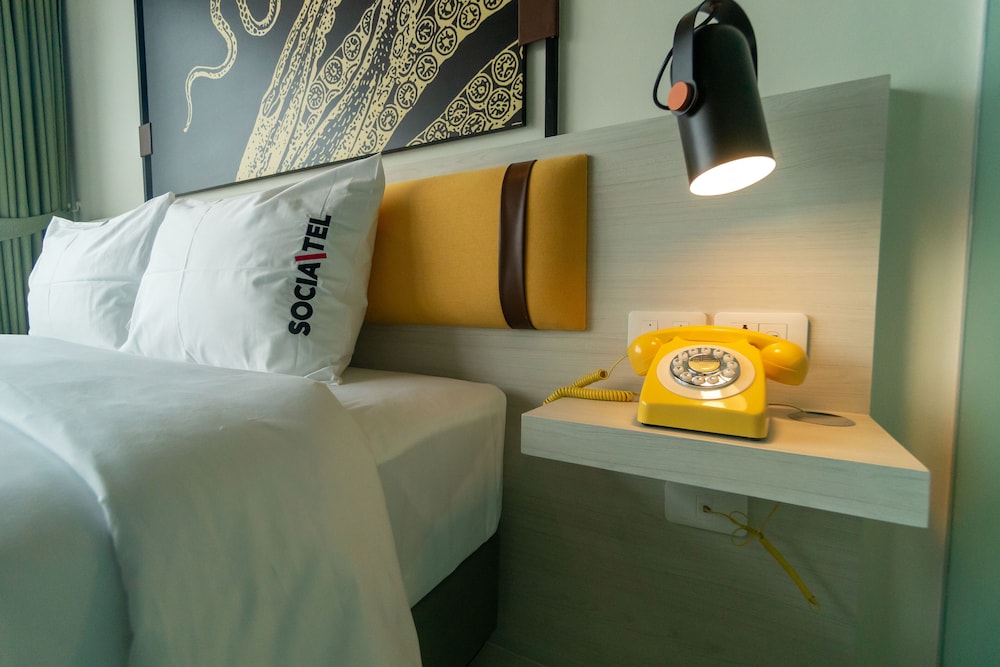 Superior Room, 1 King Bed - Photo 2
