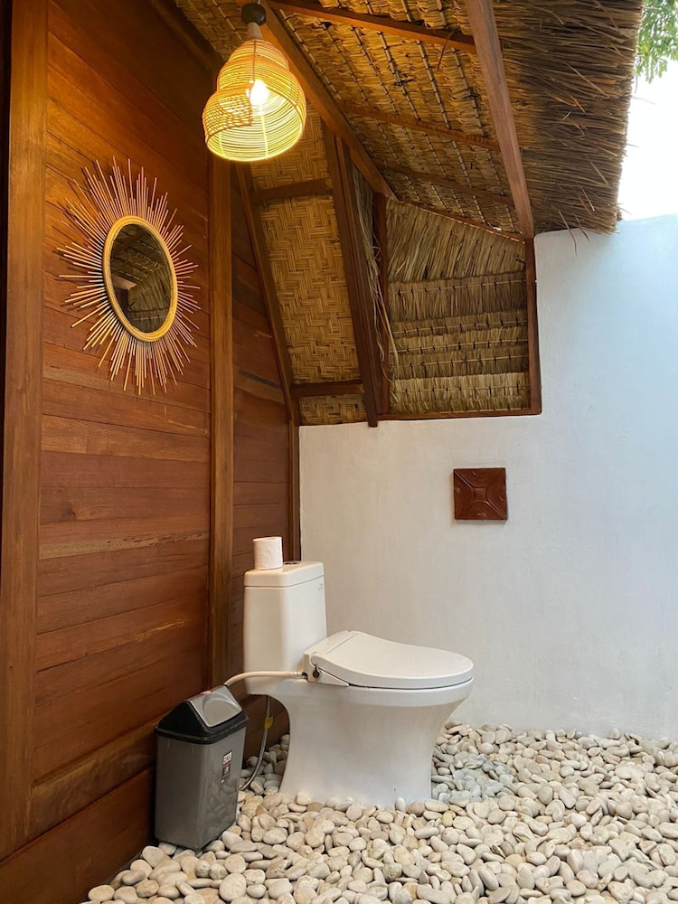 Executive Room - Photo 9