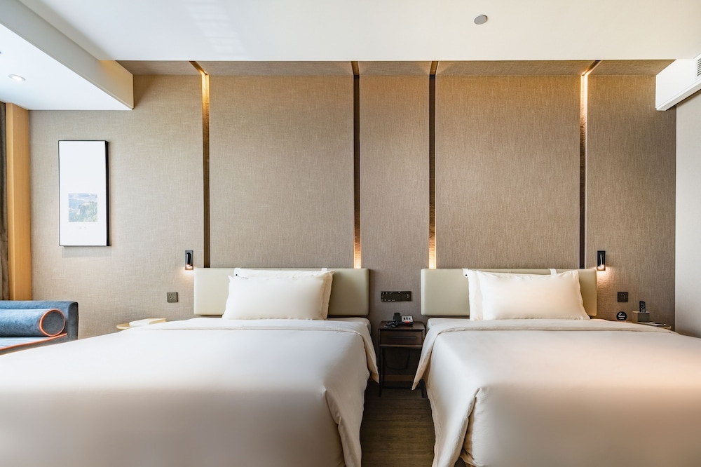 Family Twin Room