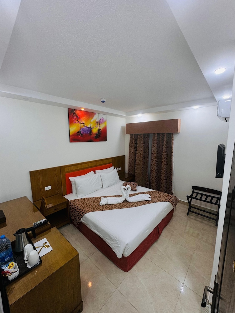 Economy Double Room photo 1