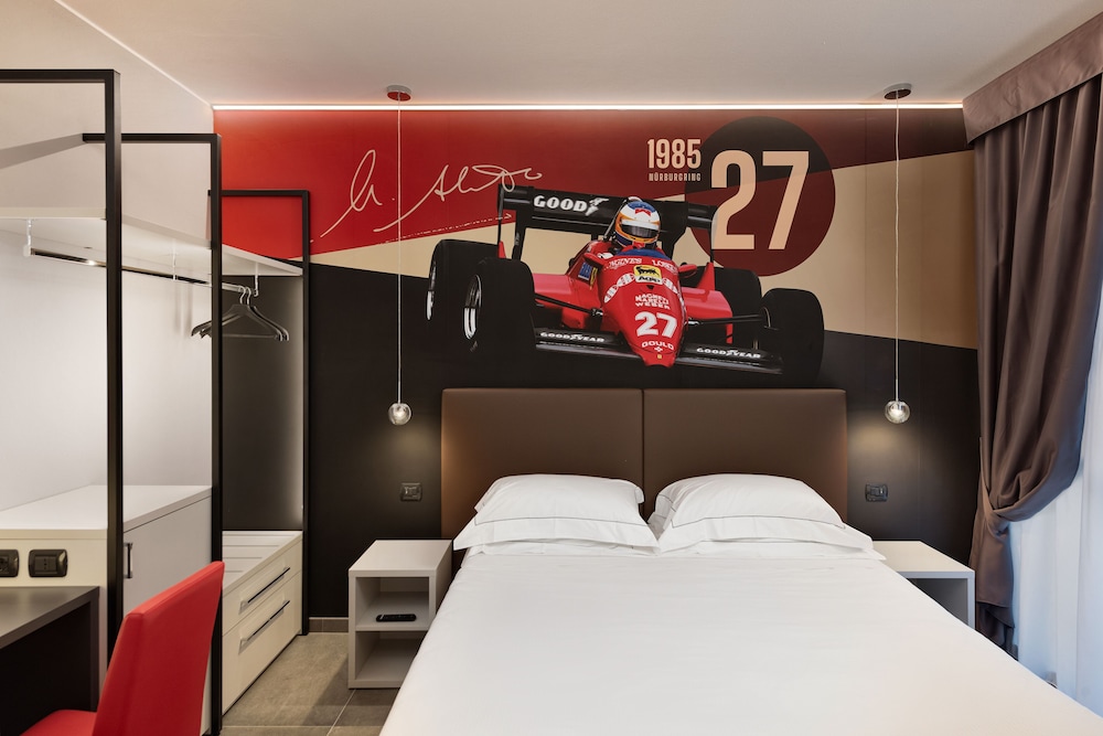 Deluxe Double Room - Photo 17