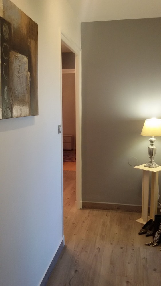 Apartment photo 3