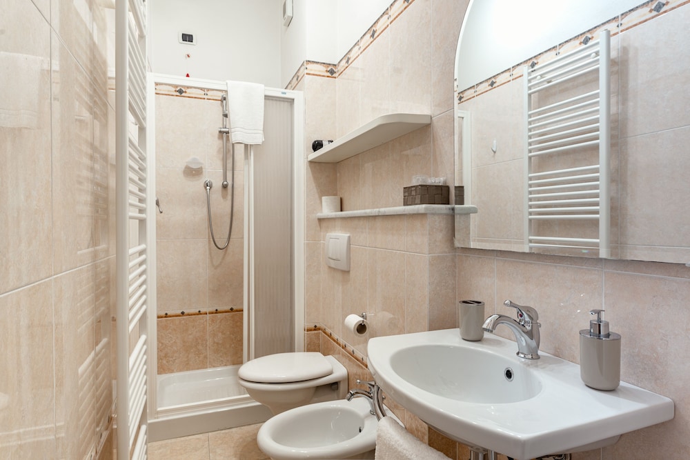 Standard Room photo 3