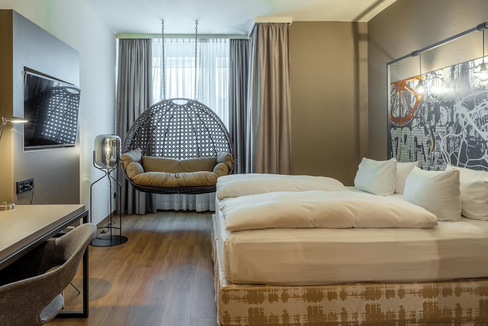 Superior Plus Room - Photo 3