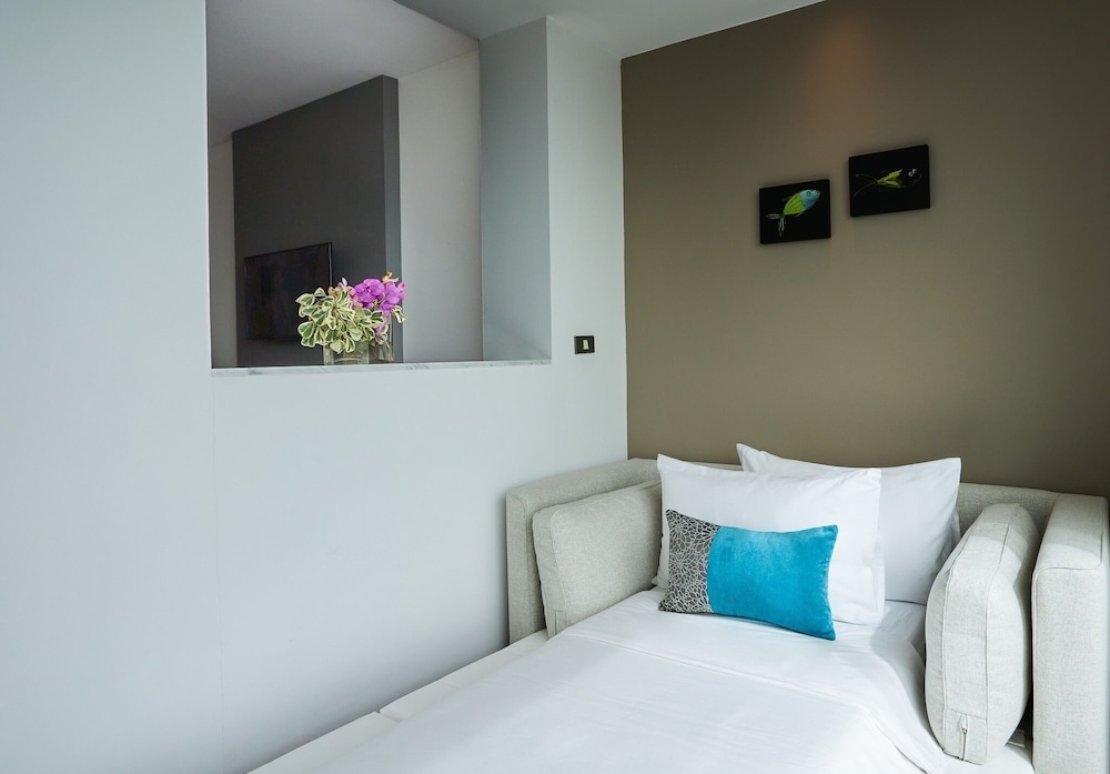 2 Bedrooms Mini Suite Sea&Horizon Corner photo 2