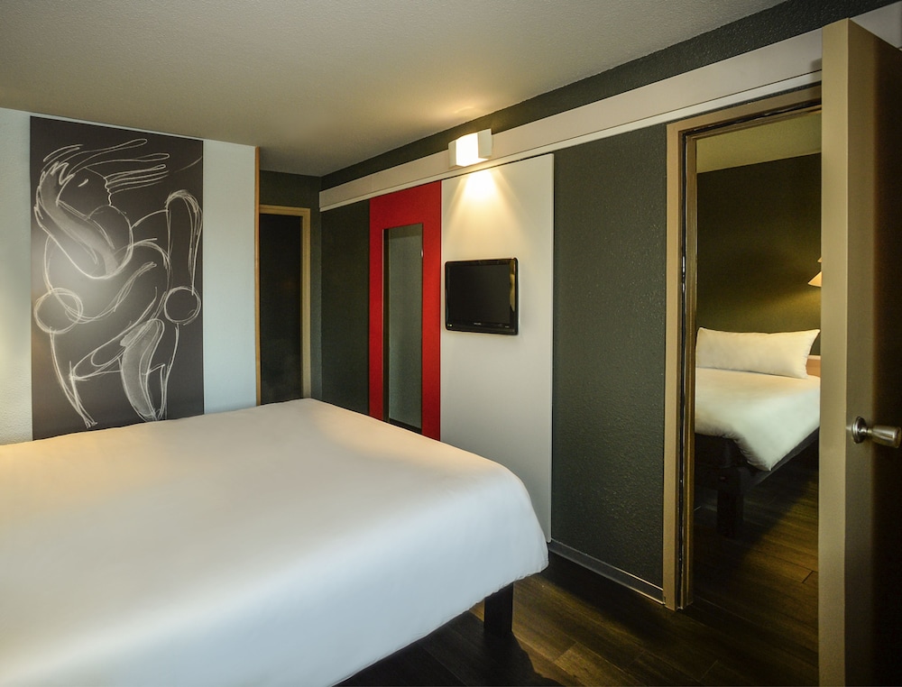 Standard Room, 1 Double Bed - Photo 6