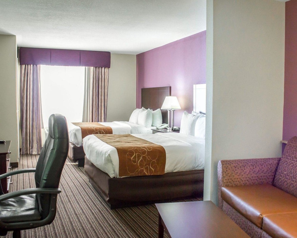 Suite, Accessible, Non Smoking - Photo 1