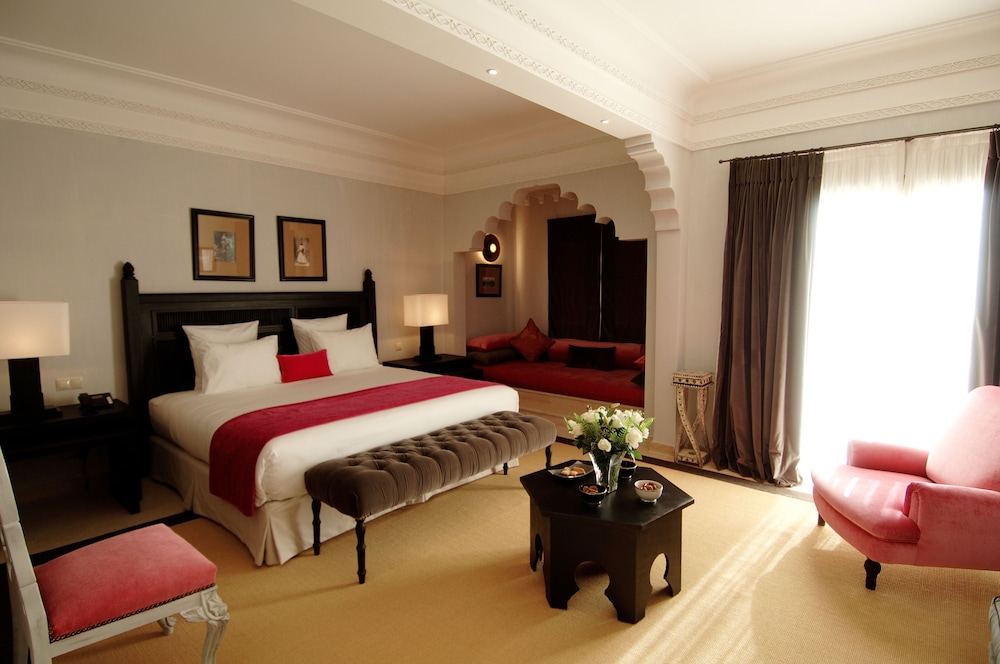 Junior Suite, 1 Queen Bed, Ocean View photo 2