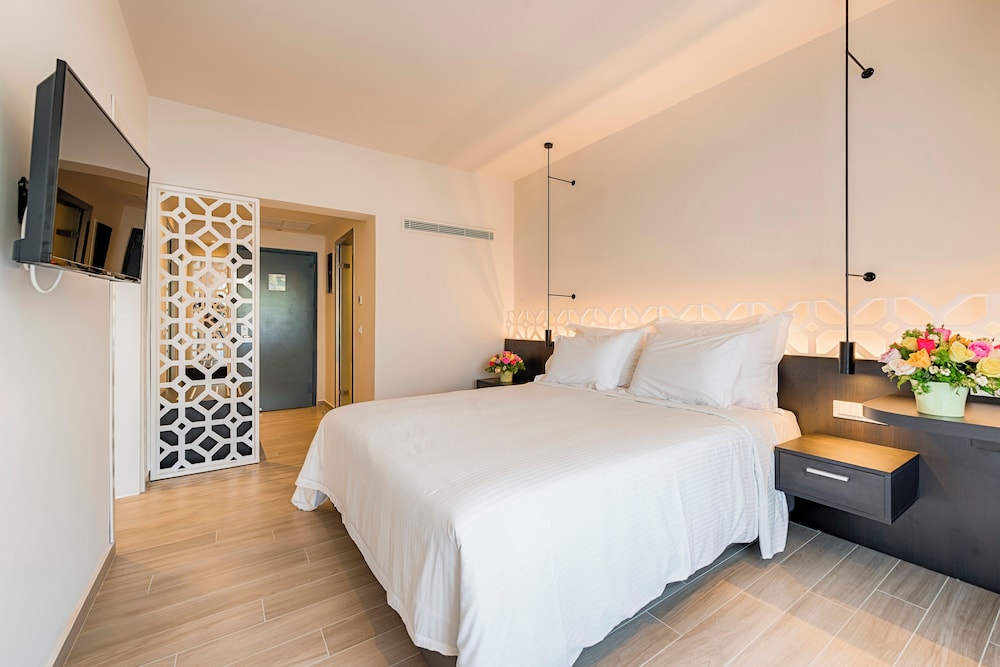 Premium Family Room with Sea View