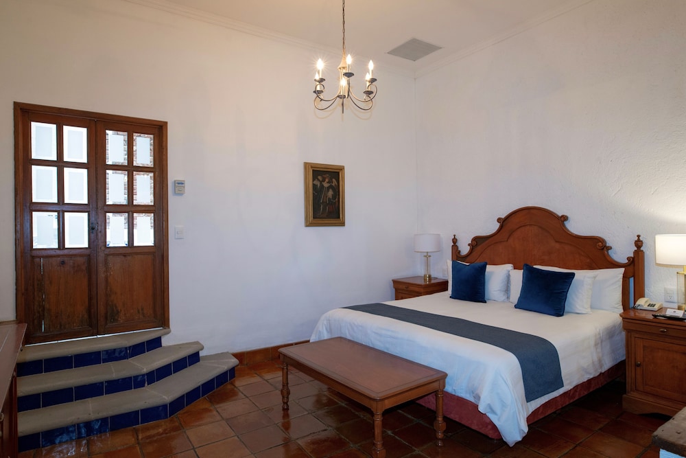 Máster Suite del Arzobispo photo 1