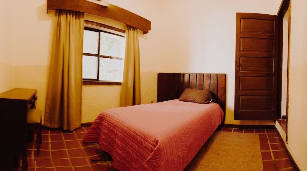 Standard Triple Room photo 1
