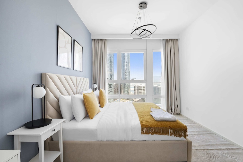 City Apartment photo 2