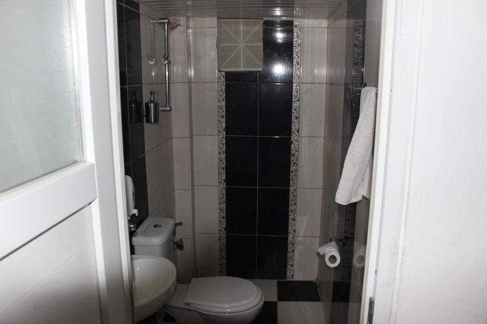 Standard Triple Room photo 2