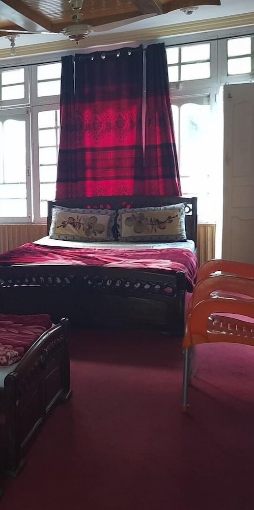 Standard Triple Room - Photo 2
