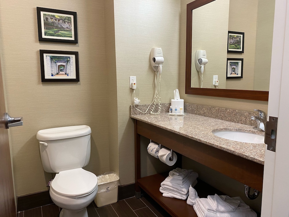 Suite, Non Smoking - Photo 19