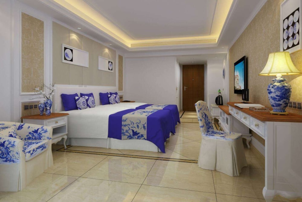 Superior Room, 1 Twin Bed, City View