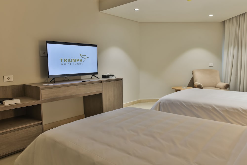 Deluxe Room, 2 Twin Beds, City View - Photo 4