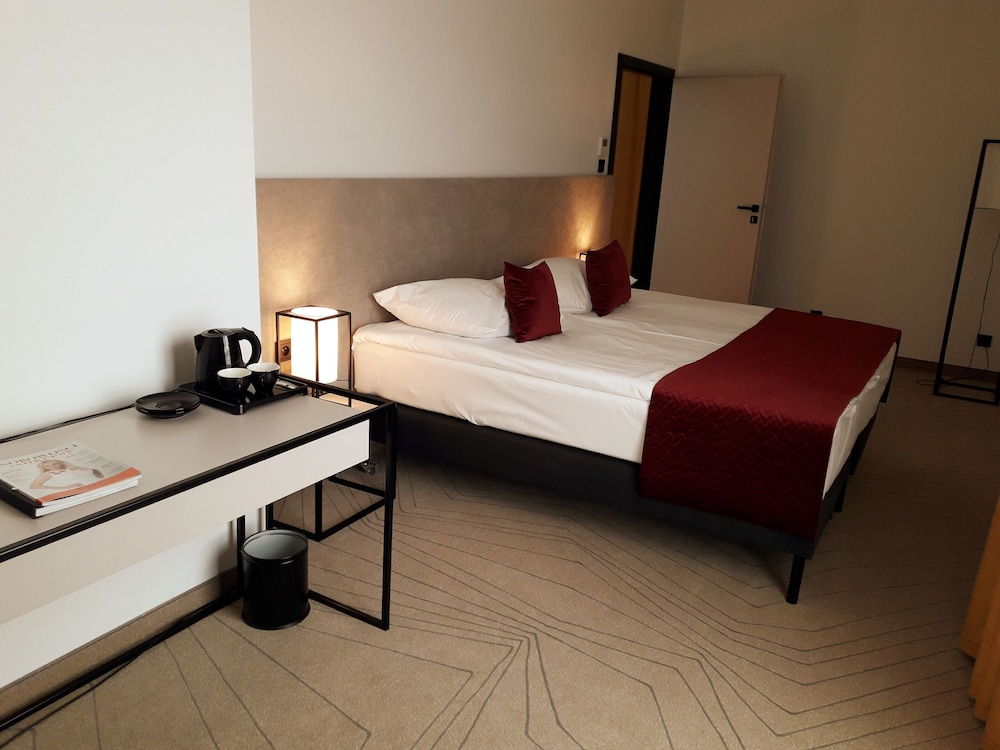 Studio Suite, 1 Bedroom photo 1