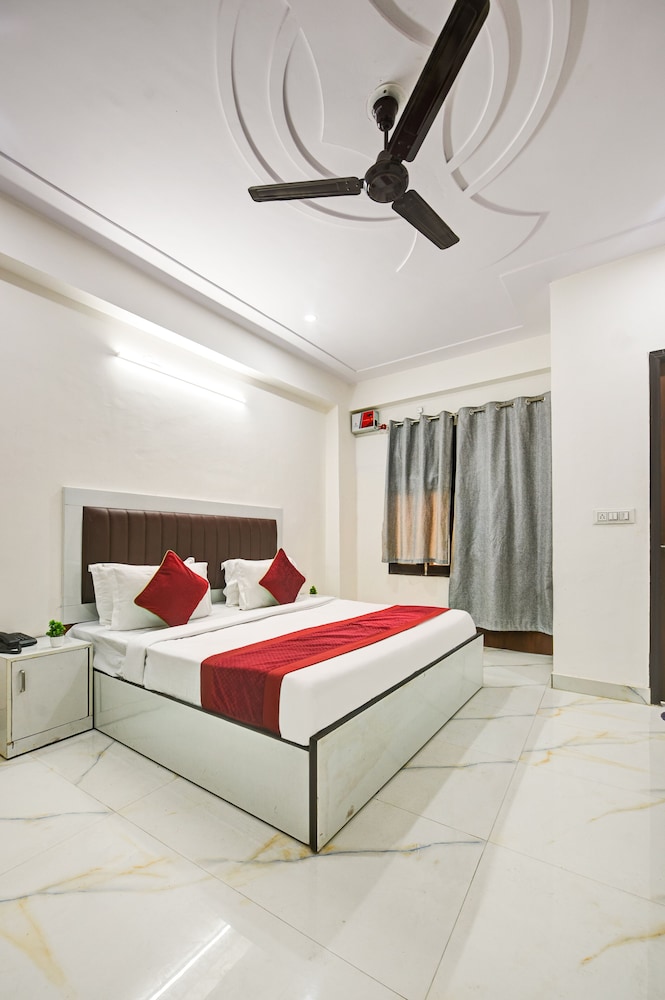 Standard Double Room - Photo 2