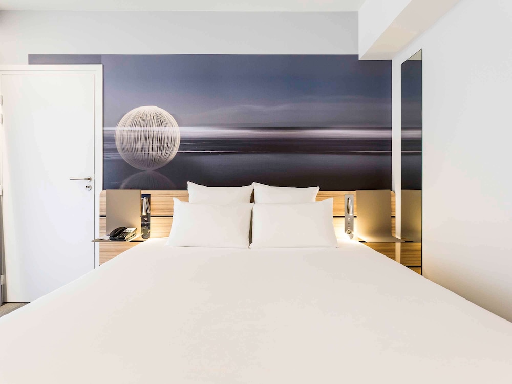 Executive Room, 1 Queen Bed photo 2