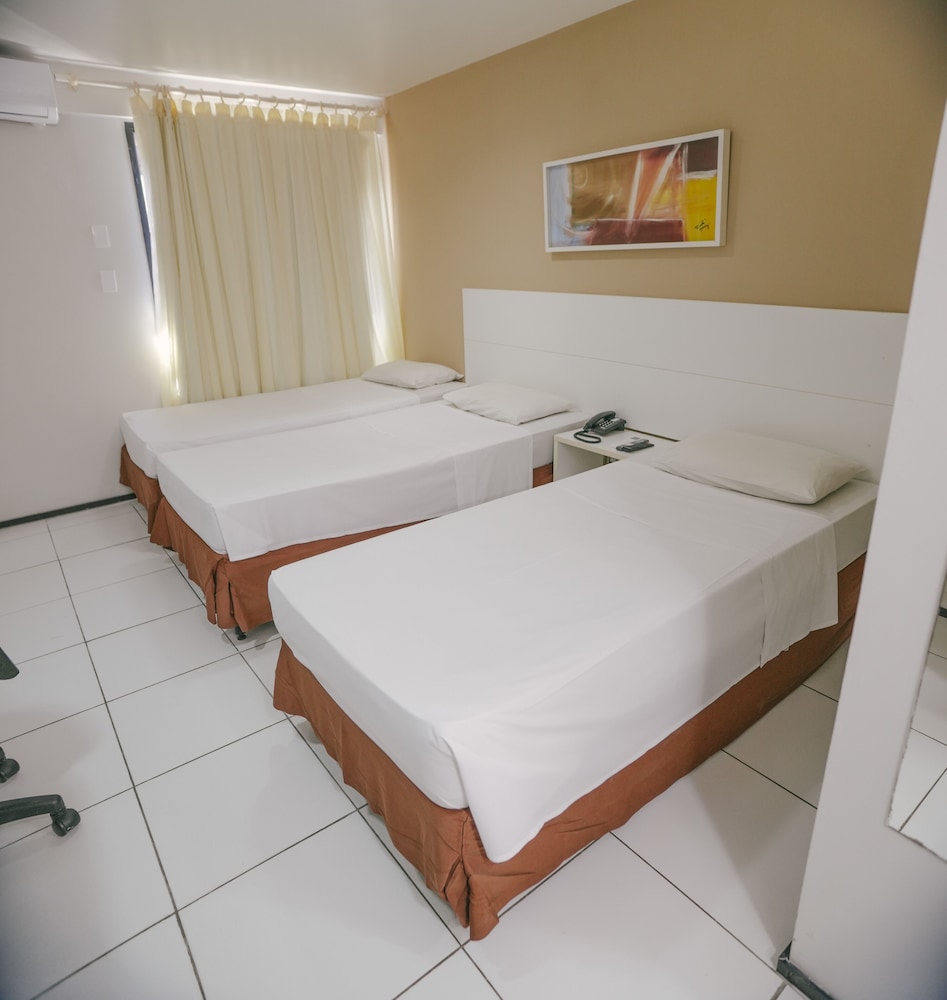 Superior Triple Room photo 2