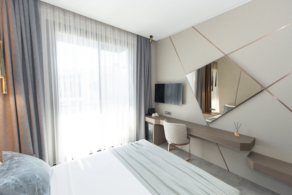 Exclusive Room - Photo 15