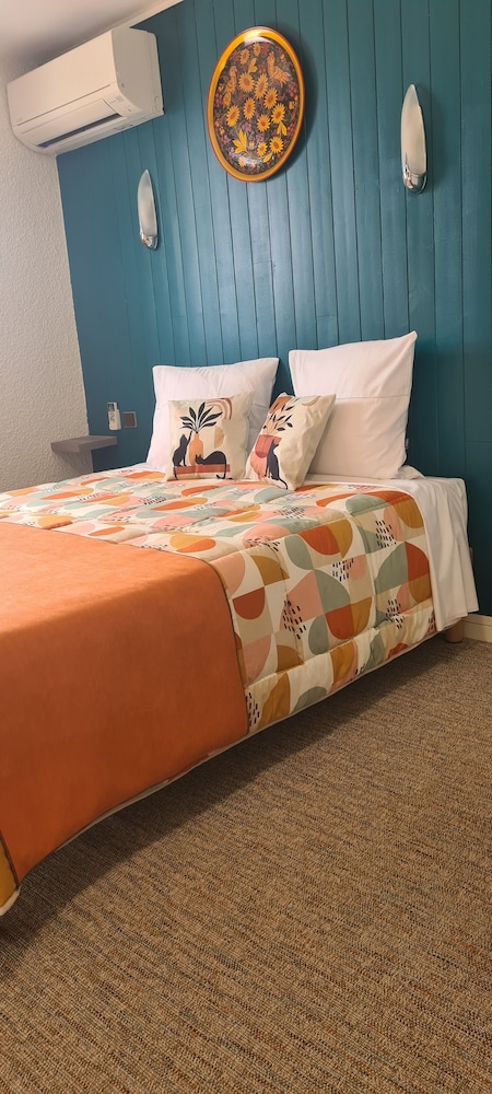 Classic Double Room - Photo 15