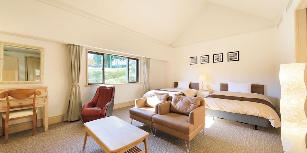 Deluxe Twin Room, Garden View