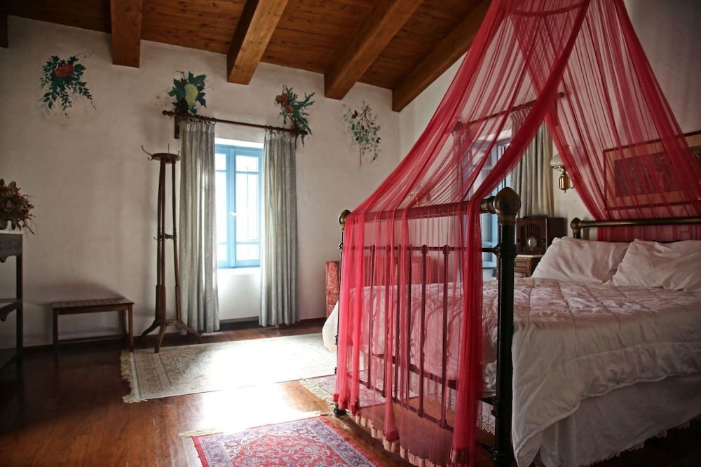 Triple Room, Terrace (Pandora)