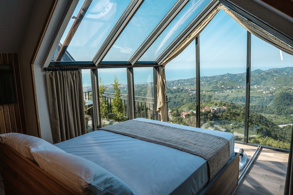 Luxury Bungalow, 1 Bedroom, Mountain View, Slope side photo 3