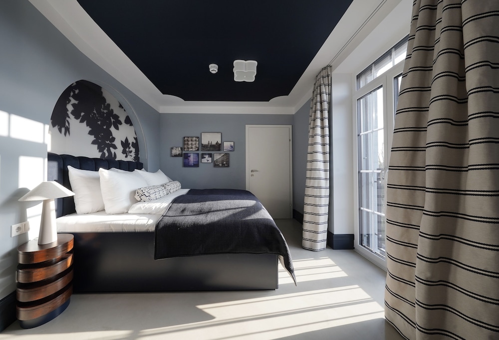 Standard Room - Photo 8