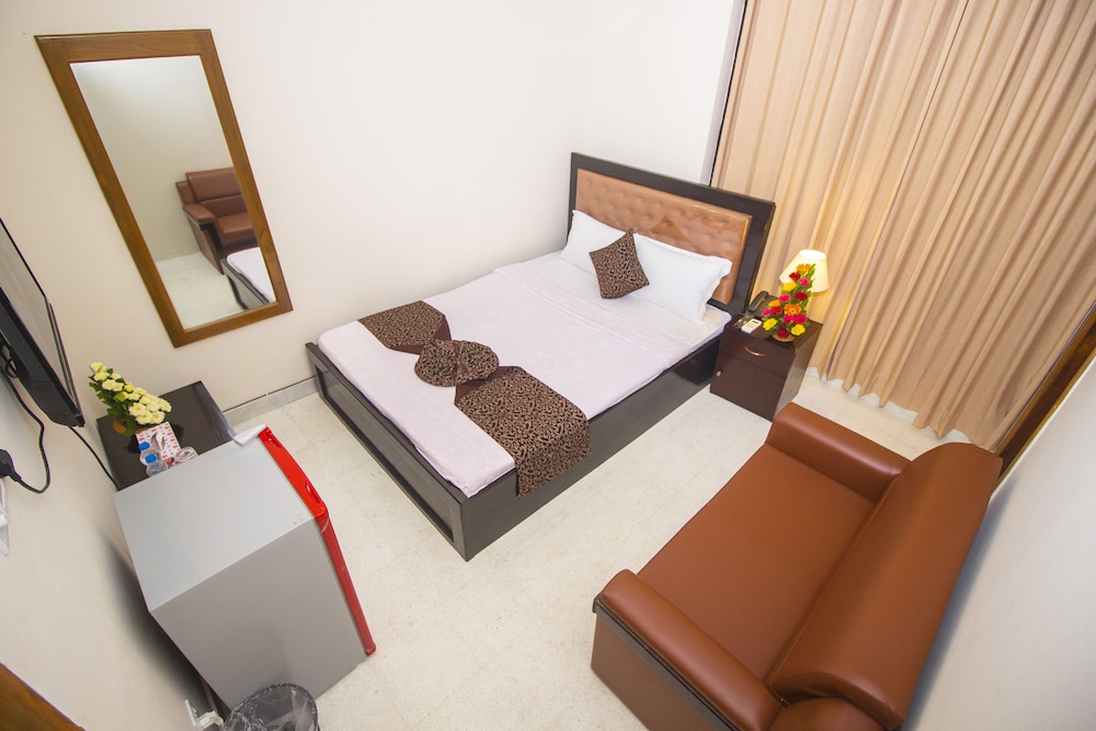 Deluxe Single Room